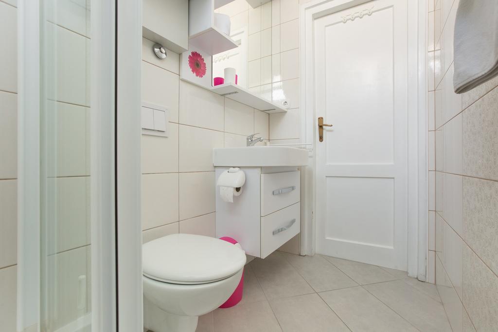 Apartment Cvetje Ζάγκρεμπ Εξωτερικό φωτογραφία