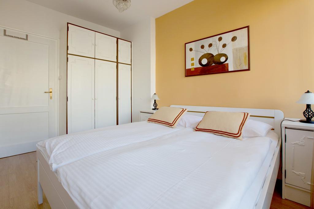 Apartment Cvetje Ζάγκρεμπ Εξωτερικό φωτογραφία