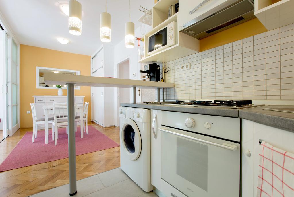 Apartment Cvetje Ζάγκρεμπ Εξωτερικό φωτογραφία