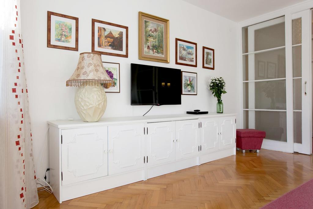 Apartment Cvetje Ζάγκρεμπ Εξωτερικό φωτογραφία
